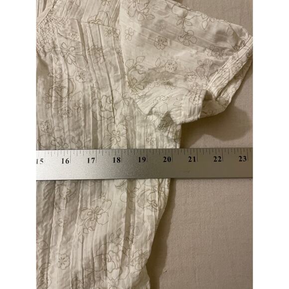 Croft & Barrow Women's‎ Size Large Short Sleeve Button Down Blouse Floral - Picture 4 of 7